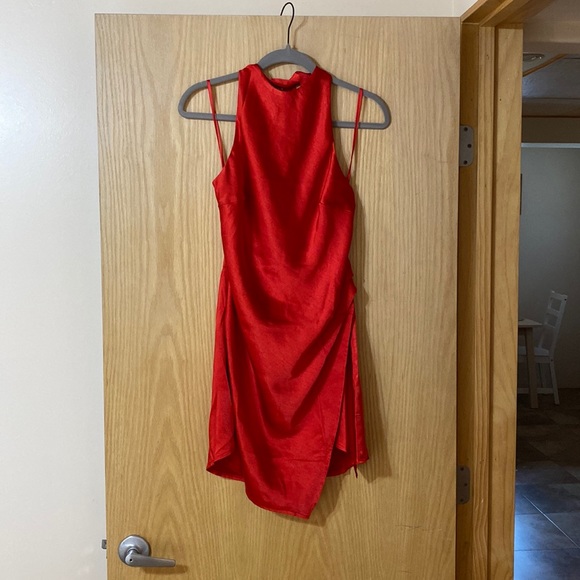 Red halter mini dress - Picture 1 of 4